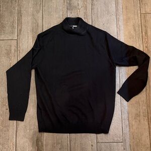 100% merino wool Classic Black Turtleneck Sweater